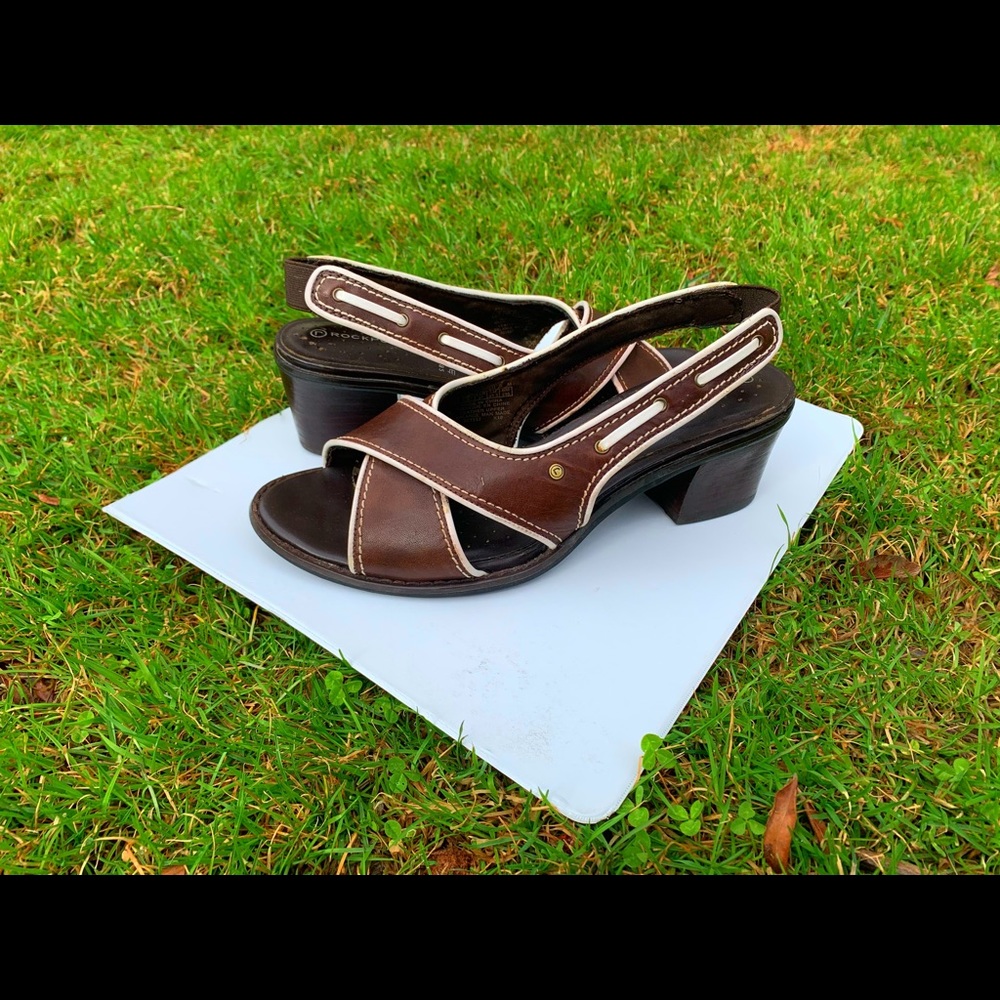 Chocolate brown sandal with chunky heel